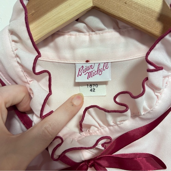 Vintage Button Down Pink Ruffled Shirt Short Sleeve L/XL Brian Michelle - Picture 2 of 6